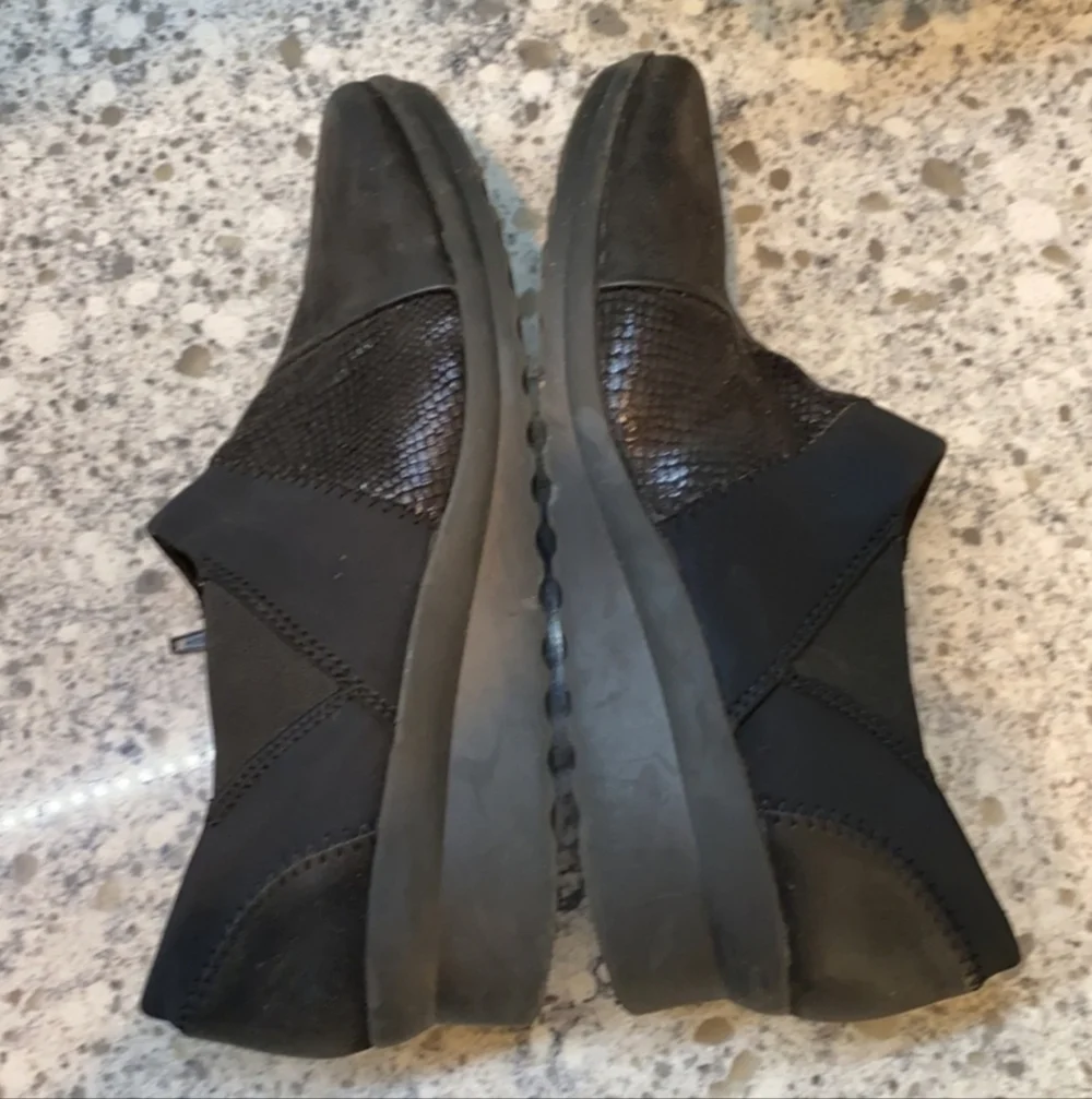 Clarks Womens Caddell Denali wedge shoes Black women’s size 9